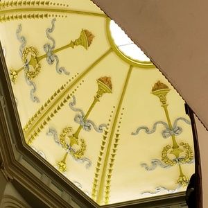 Meet your Posher, Priscilla